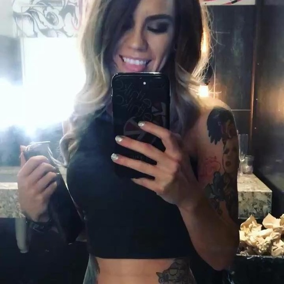 Meet your Posher, Erika - Picture 1 of 1